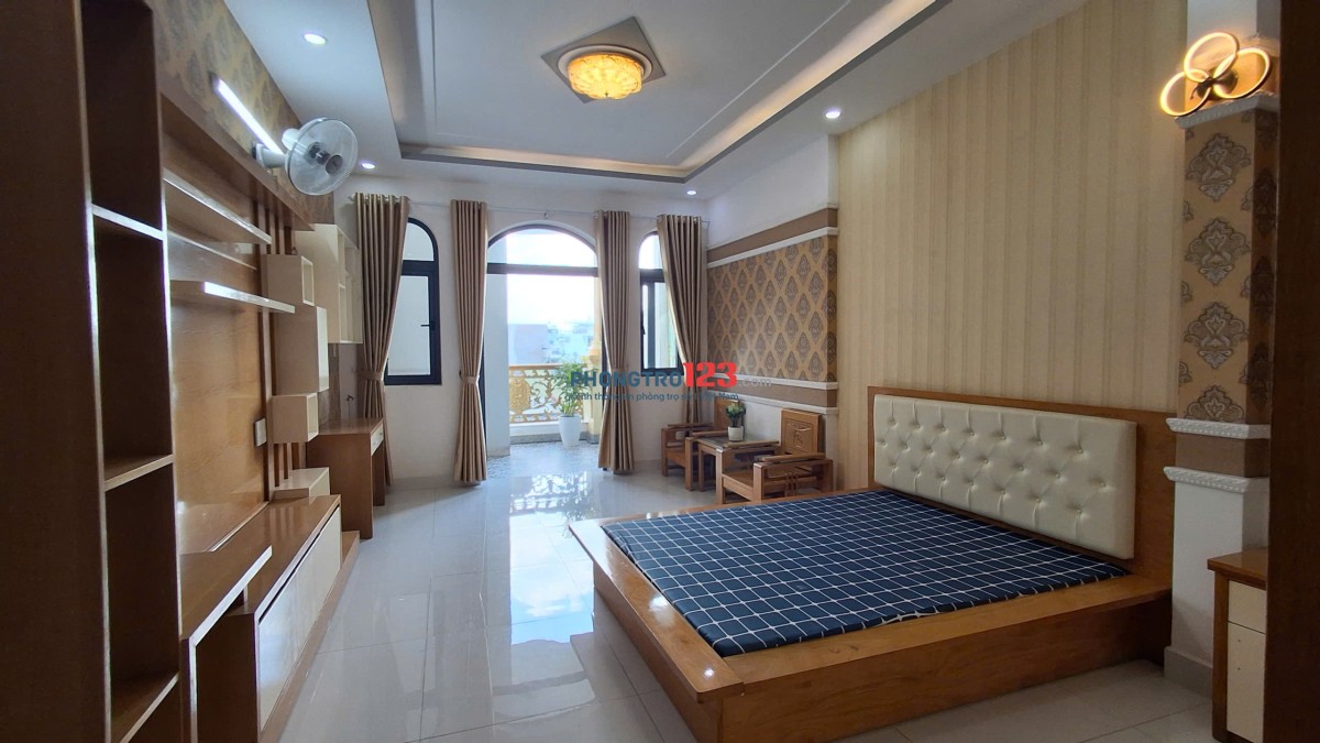 CĂN HỘ BAN CÔNG 48M2 FULL NỘI THẤT NGAY EMART PHAN HUY ÍCH