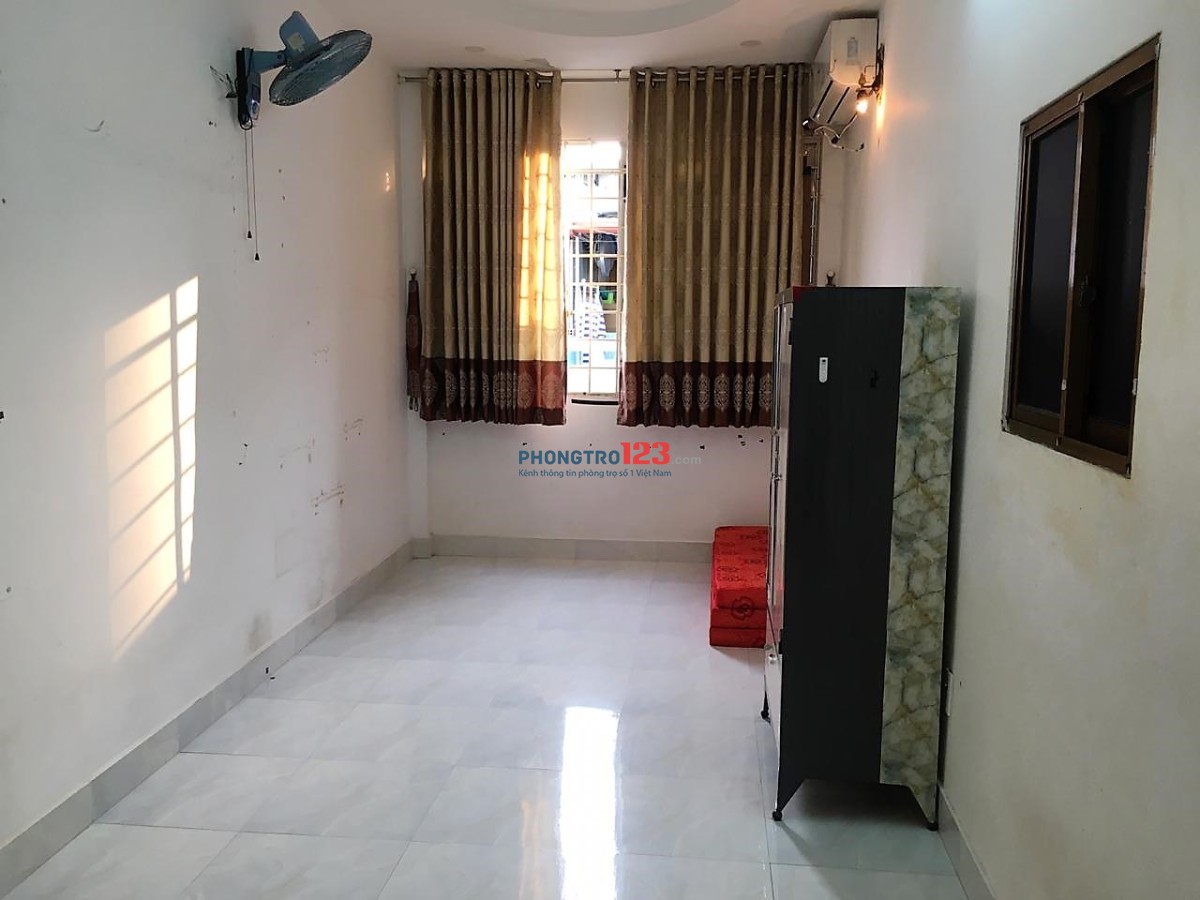 Phòng trọ 25m2, Trần Phú, P9, Q5, giá 4tr5/ tháng