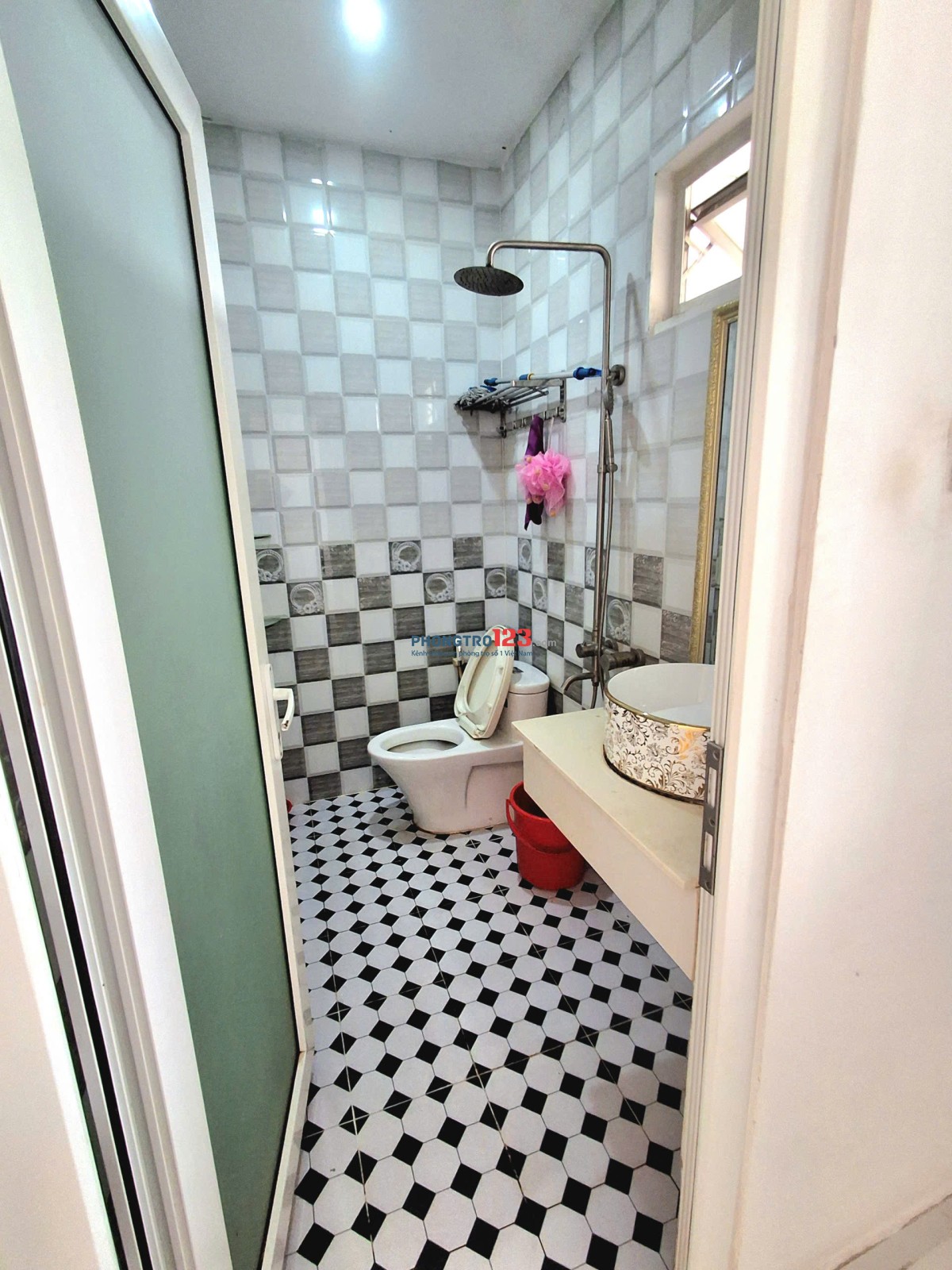 CHỌN 1 ĐƯỢC 2 - PHÒNG 40M2 1PN - SÂN RIÊNG KẾ BÊN EMART PHAN HUY ÍCH