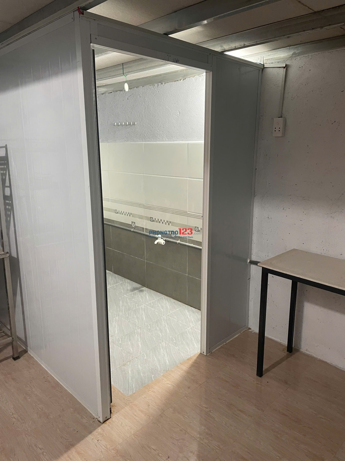 Phòng trọ cuối dãy 1tr1, gần ngã 4 nguyễn khuyến, changsin, phường trảng dài