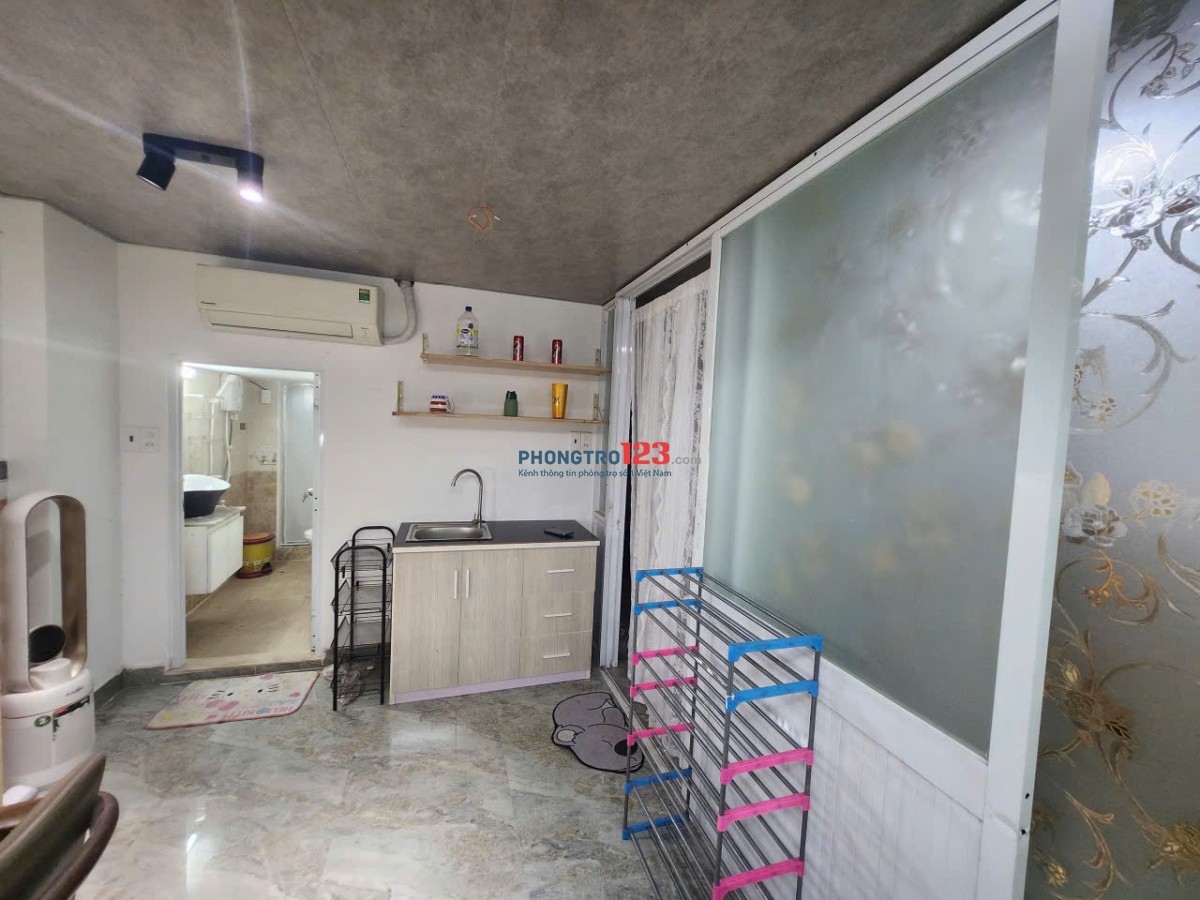 Cho thuê 2 phòng trọ mới, đẹp, đầy đủ tiện nghi, giờ giấc tự do, 12m2, hẻm xe tải. Giá: 3tr200đ/th