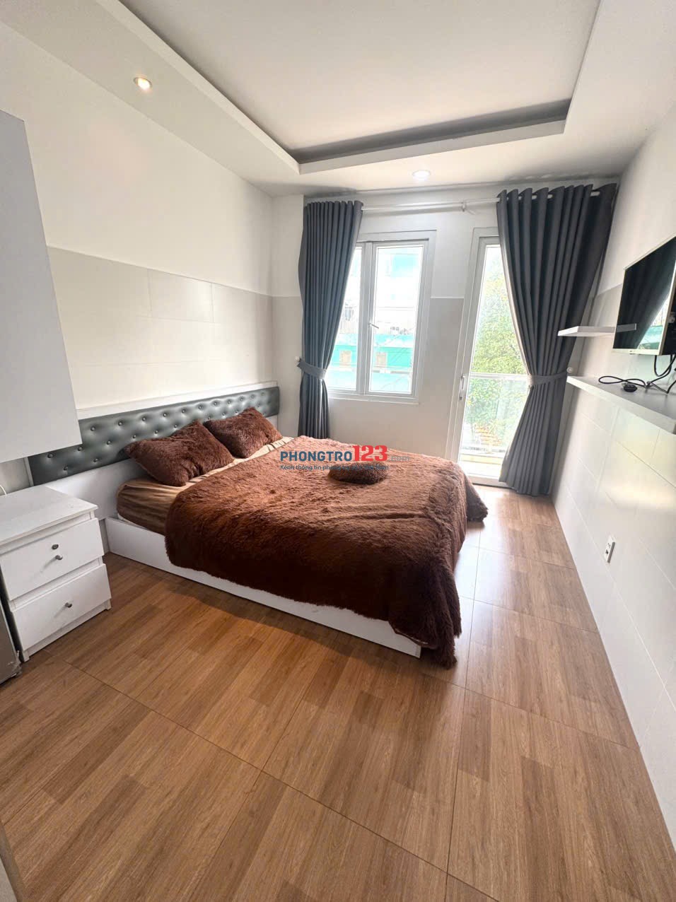 PHÒNG TRỌ FULL TIỆN ÍCH CÓ CỬA SỔ BAN CÔNG THANG MÁY