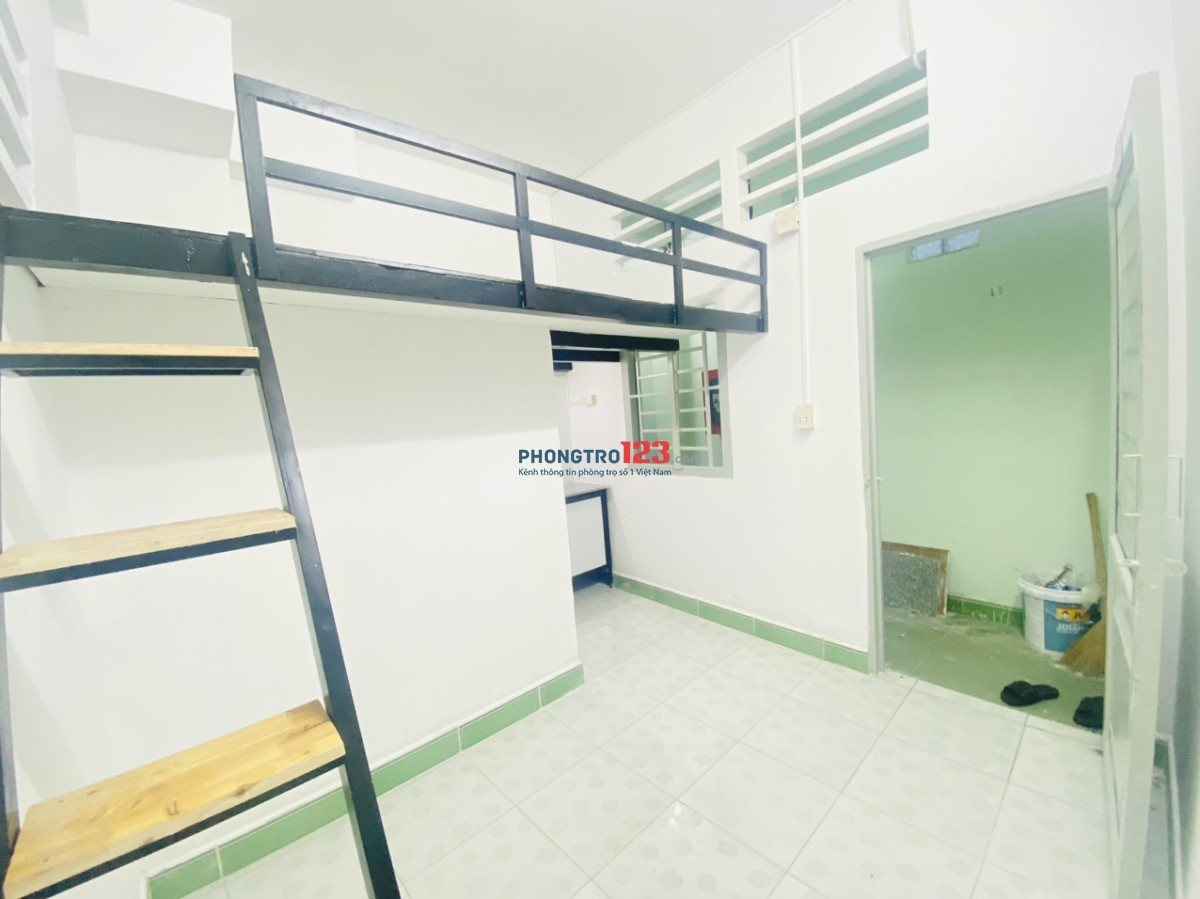 Phòng trọ giá rẻ có Gác Thân Nhân Trung - P.13 - Tân Bình