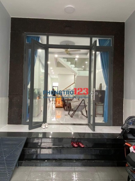 Cho thuê phòng riêng trong nhà nguyên căn tự quản