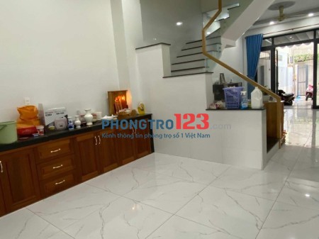 Cho thuê phòng riêng trong nhà nguyên căn tự quản