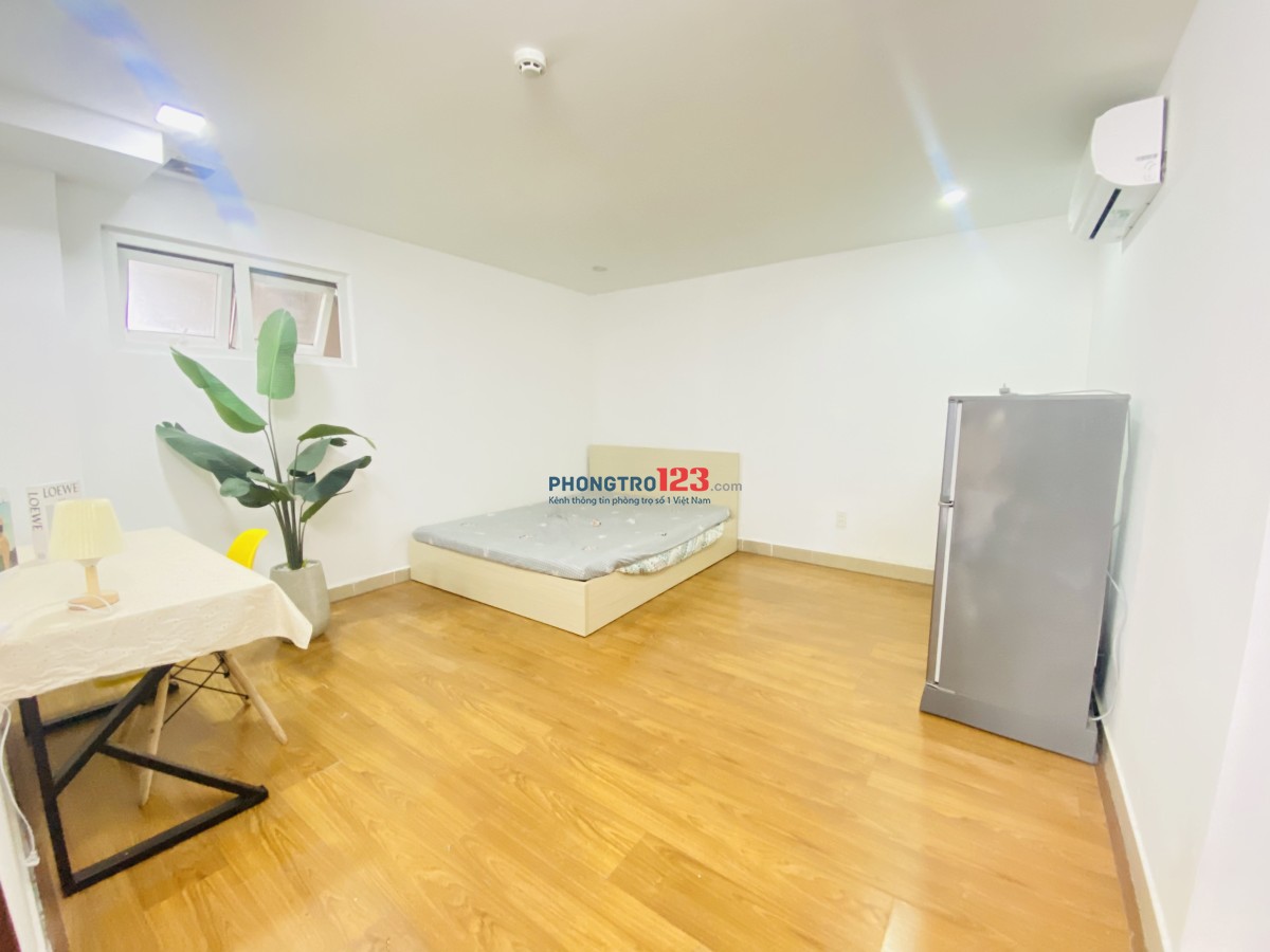 Cho thuê phòng studio riêng, sạch đẹp - vào ở ngay tại Cộng Hòa - P.4 - Tân Bình