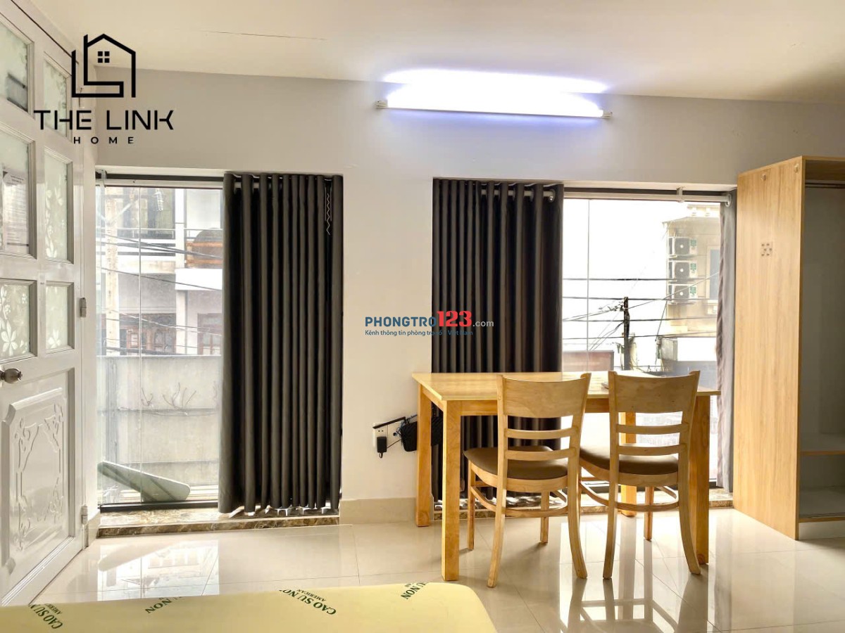 TRỌ BÌNH THẠNH GẦN NGÃ TƯ HÀNG XANH,Q3,Q1 - STUDIO 34m2 CỬA SỔ SÁNG - UNG VĂN KHIÊM - BÌNH THẠNH