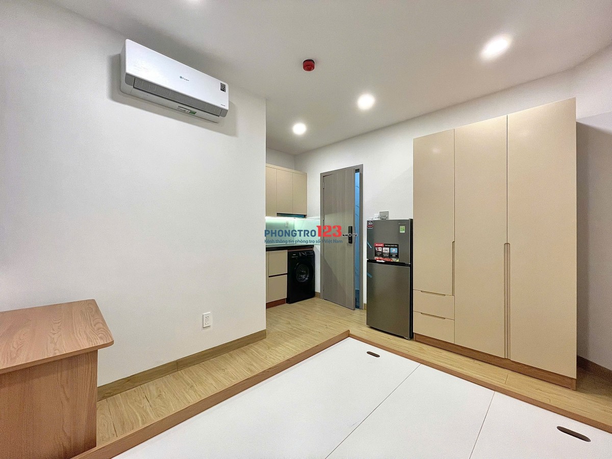 TRỌ BÌNH THẠNH GẦN NGÃ TƯ HÀNG XANH,Q1,Q3 - STDIO MÁY GIẶT RIÊNG CỬA SỐ LỚN - XÔ VIẾT NGHỆ TĨNH - BT