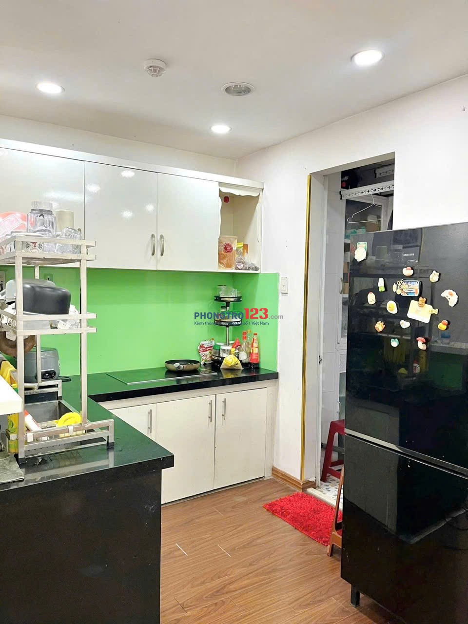 Chung cư D5, đường D5, Bình Thạnh: 3p ngủ, 15tr, đầy đủ nội thất