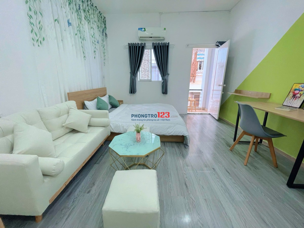 TRỌ PHÚ NHUẬN GẦN PHAN XÍCH LONG - BAN CÔNG THOÁNG SÁNG FULL NỘI THẤT - THÍCH QUẢNG ĐỨC - PHÚ NHUẬN