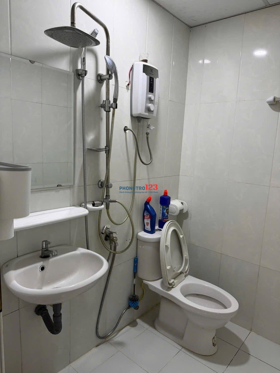 Căn 2p ở Topaz Garden - Trịnh Đình Thảo, NT full 11tr/th