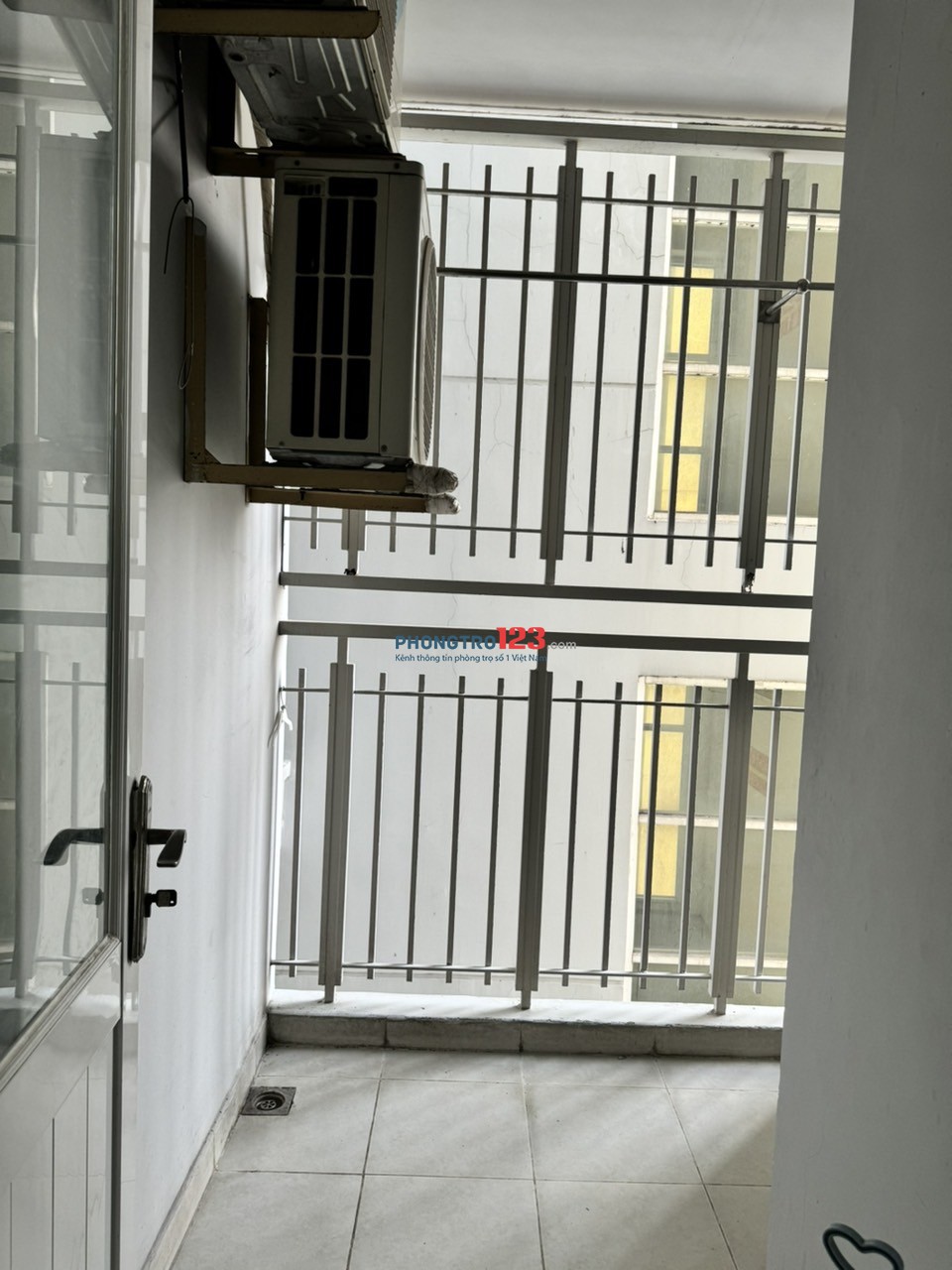 Cho thuê căn hộ chung cư carina plaza