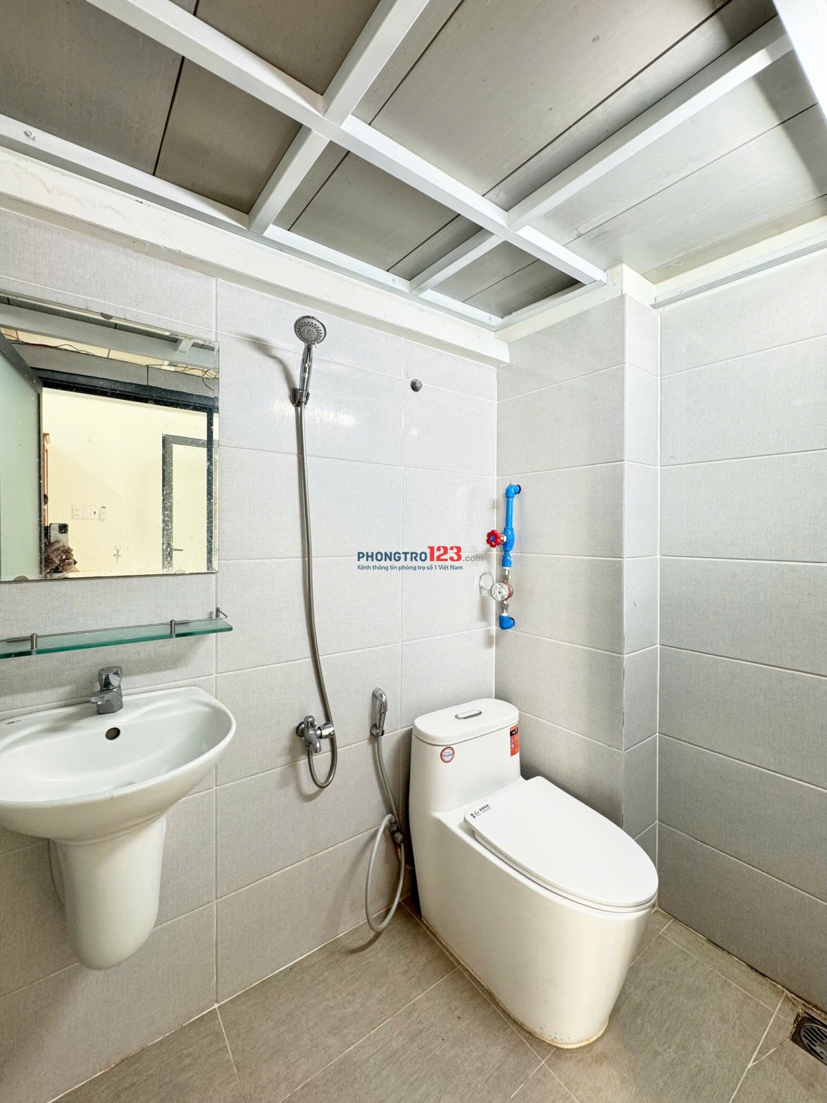 PHÒNG MỚI CÓ GÁC CỬA SỔ TRỜI NGAY TÂN SƠN GÒ VẤP