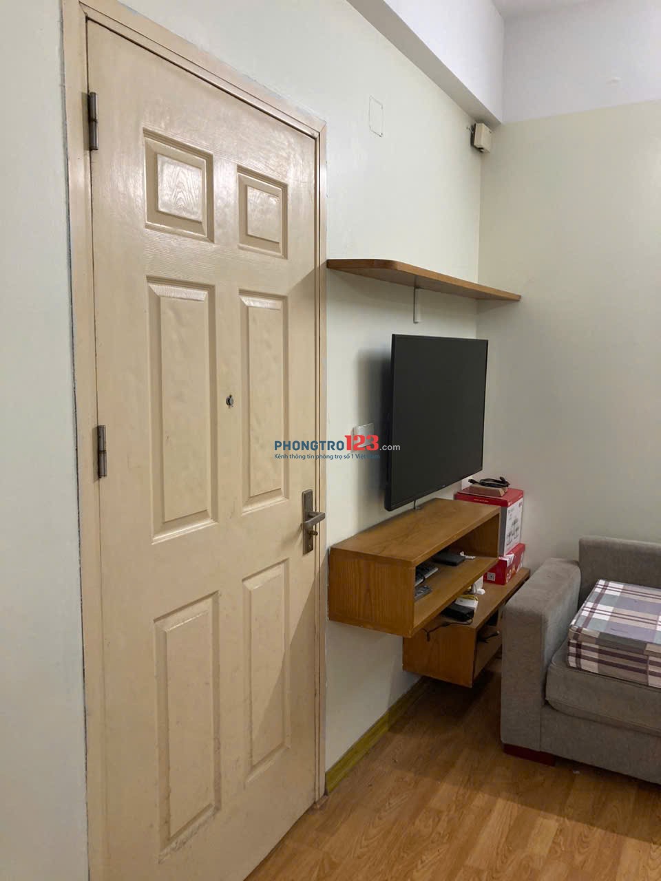 CẦN TÌM NGƯỜI Ở GHÉP CĂN HỘ 2 NGỦ 2 VS CHUNG CƯ HH1B LINH ĐÀM 58M2 - 3.000.000 VND