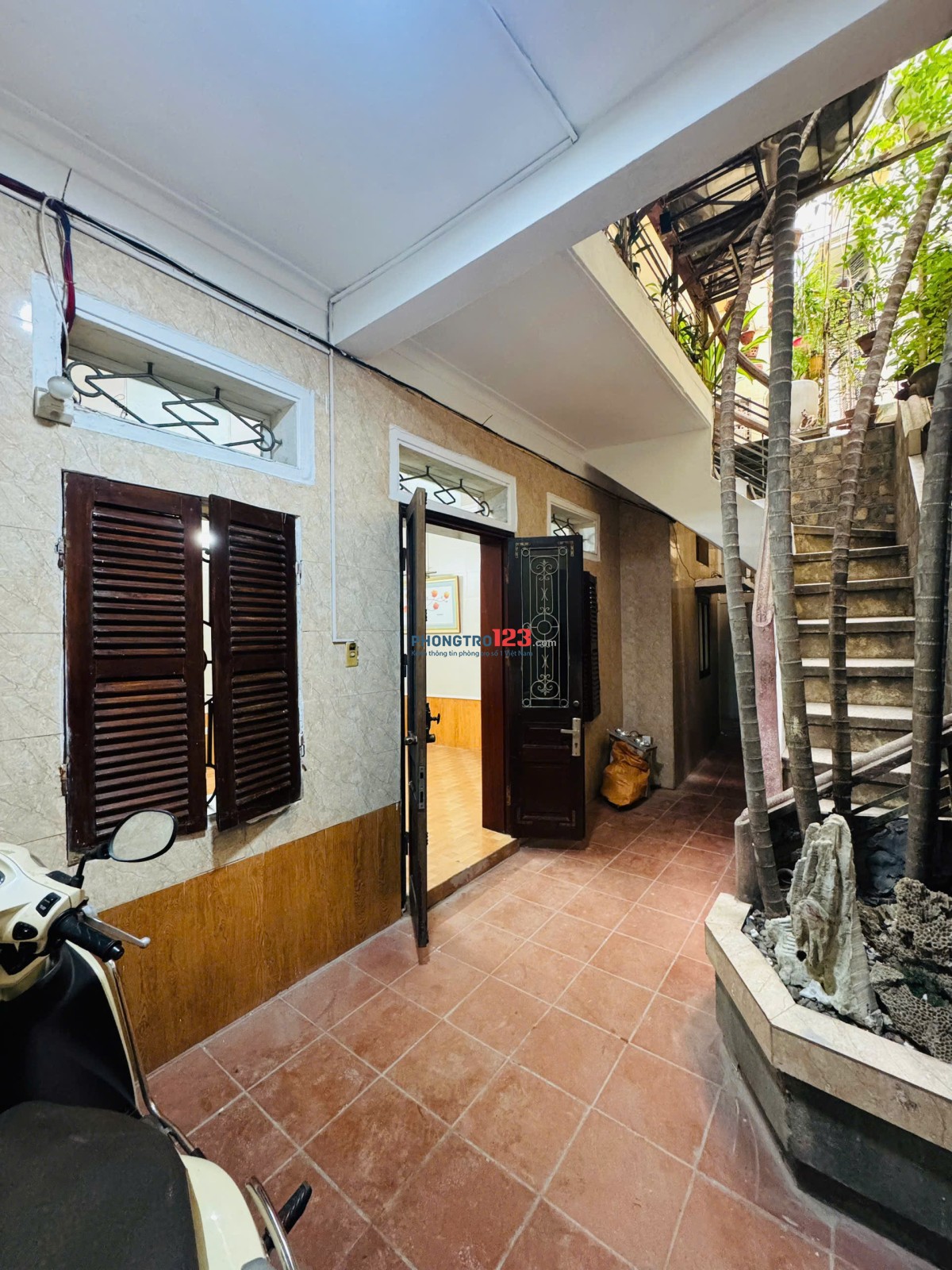 Cho thuê nhà riêng tầng 1 phố Khâm Thiên, giá 6 triệu diện tích 70m2