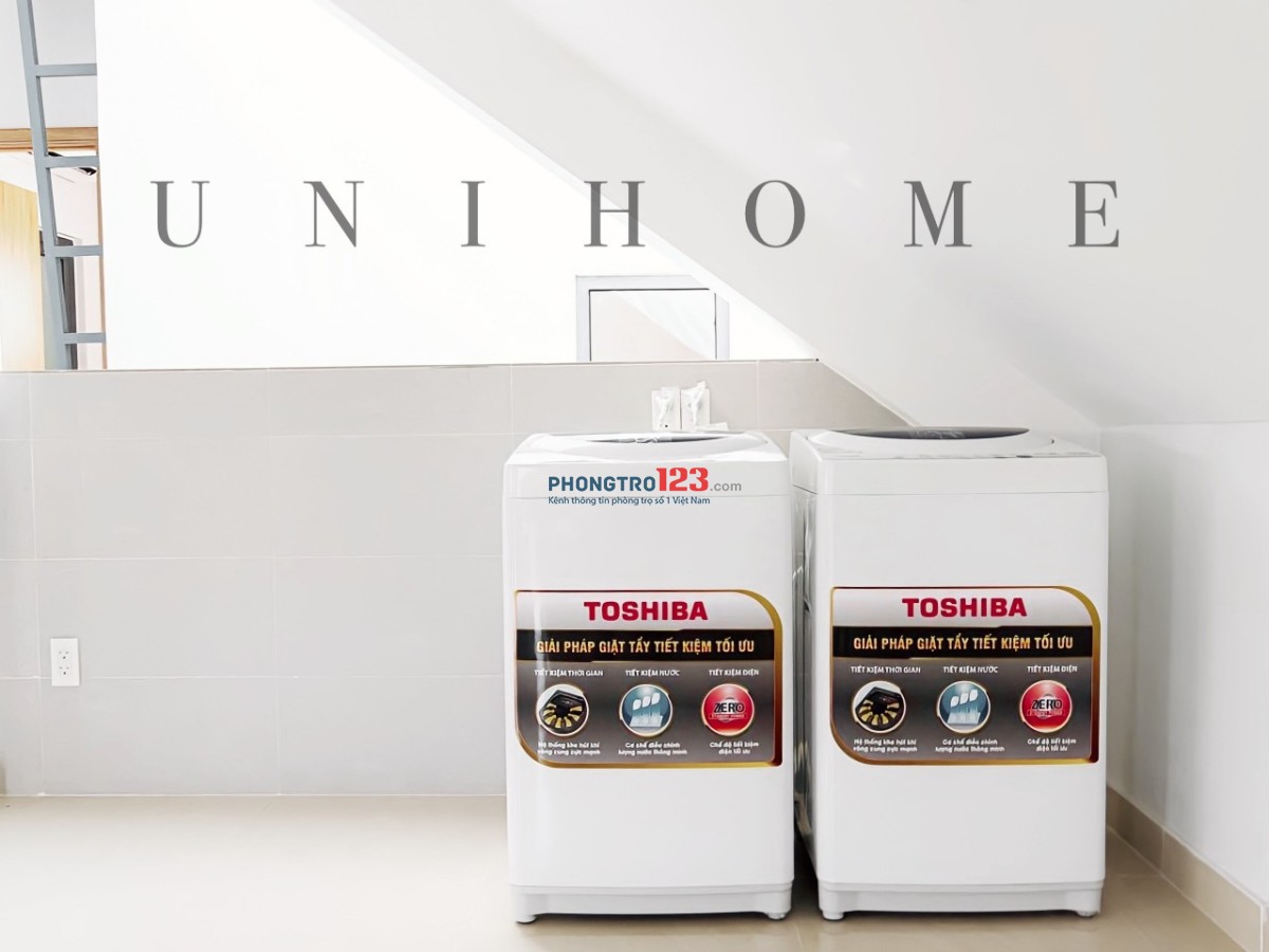 Phòng ban công rộng, đầy đủ nội thất khu Ven Sông cạnh đh RMIT & TDTU, khu Him Lam