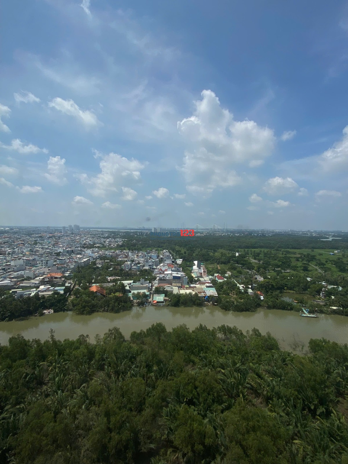 SHARE PHÒNG CHO THUÊ BLOCK A1 ERA TOWN ĐỨC KHẢI GIÁ 4,6TR 10/4 Ở ĐƯỢC