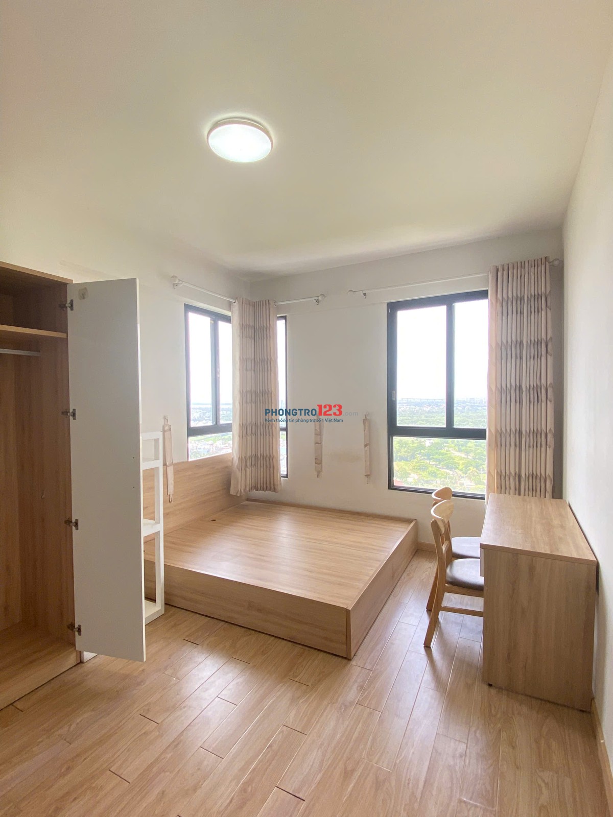 SHARE PHÒNG CHO THUÊ BLOCK A1 ERA TOWN ĐỨC KHẢI GIÁ 4,6TR 10/4 Ở ĐƯỢC