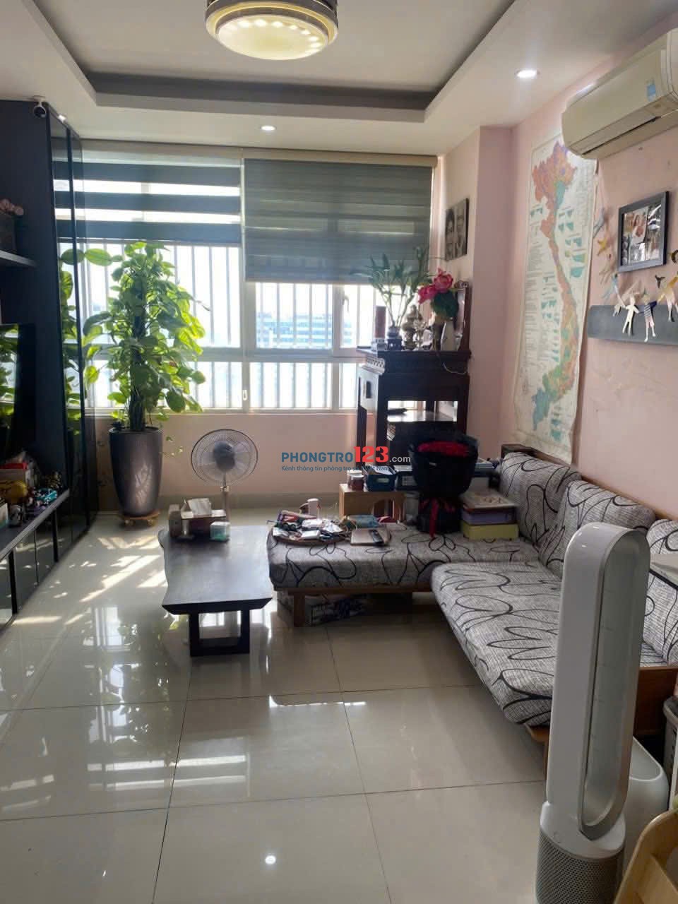 Chung cư 590 đường CMT8 căn hộ 2p ngủ,sẵn nội thất giá 11tr/th