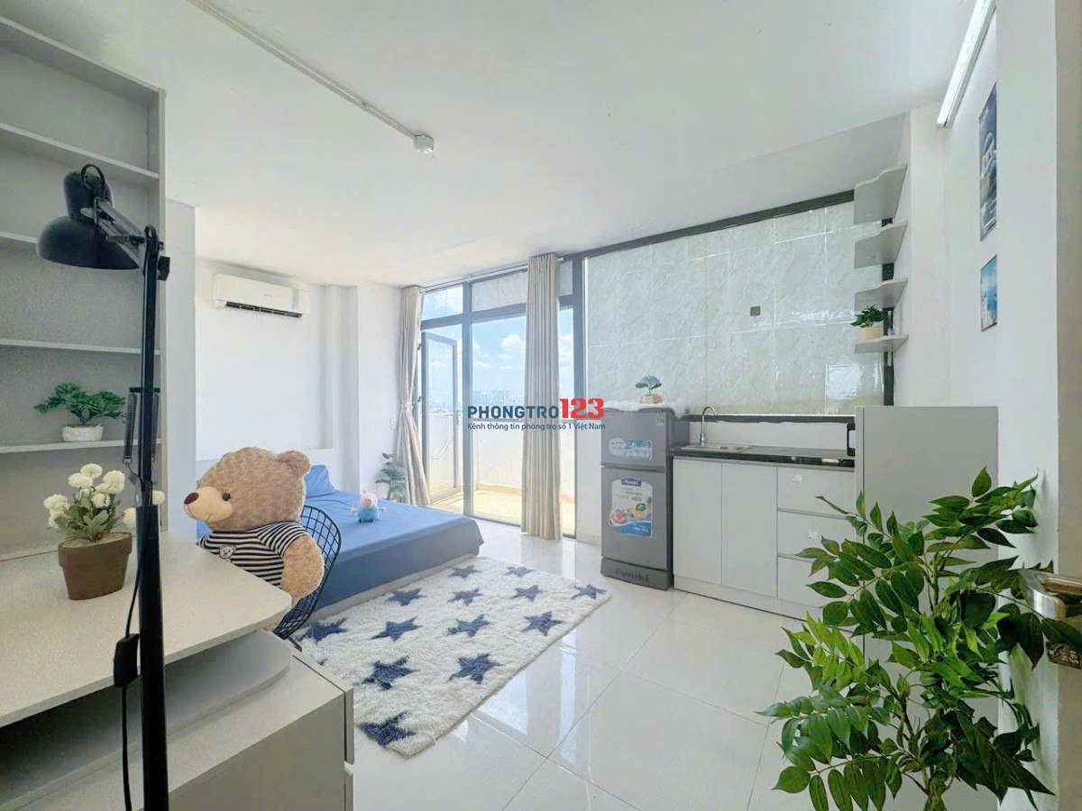 CHO THUÊ PHÒNG BAN CÔNG LỚN, FULL NỘI THẤT BÌNH THẠNH GẦN CHỢ BÀ CHIỂU, VẠN KIẾP, NHÀ THANG MÁY