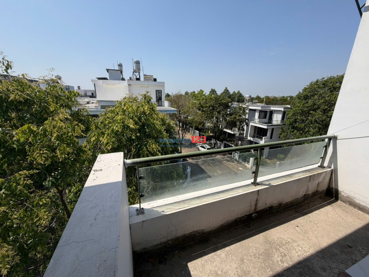 Căn hộ dịch vụ 50m2, view cực đẹp