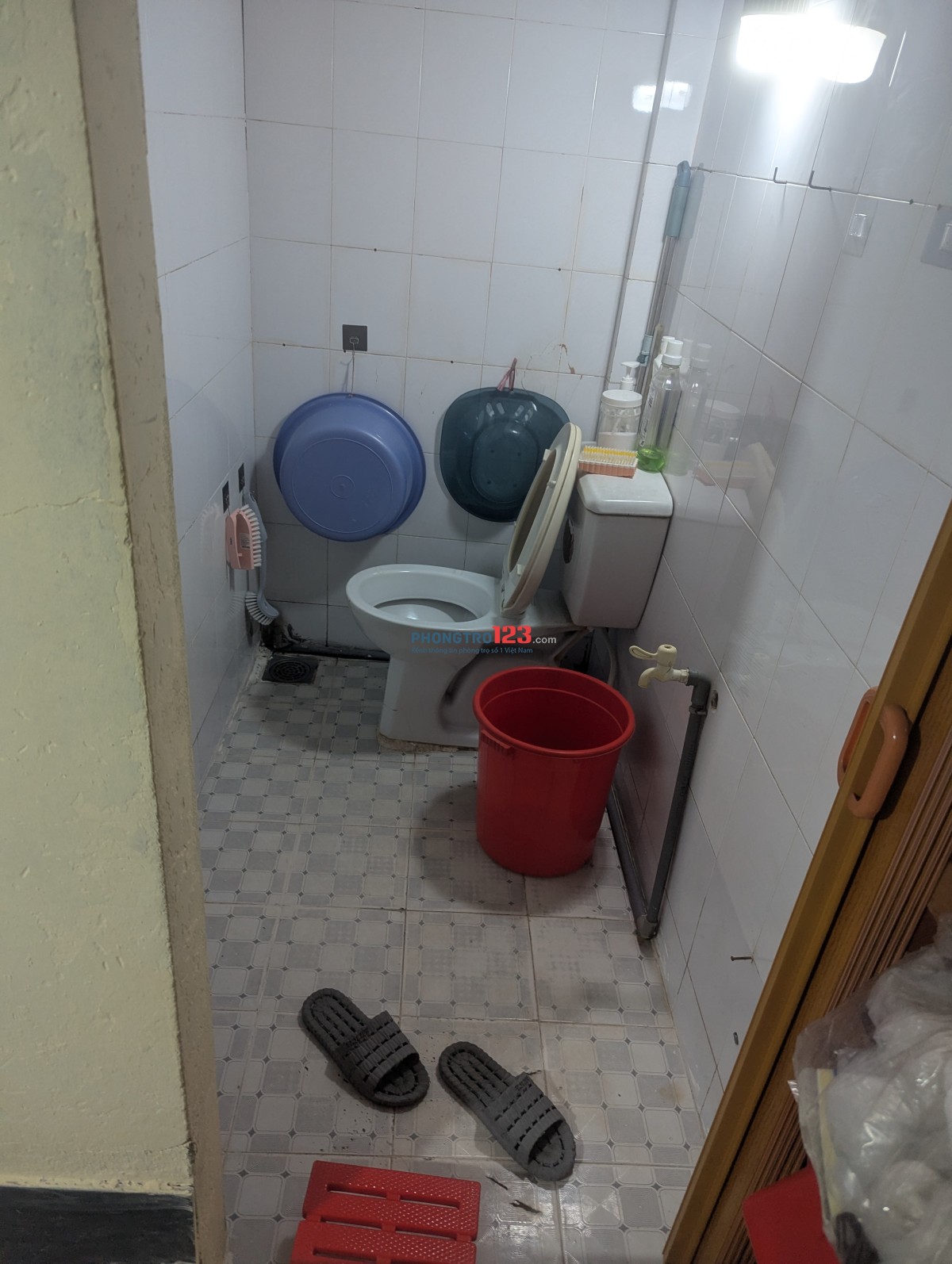 Phòng trọ lớn, gần trường Nguyễn Tất Thành, chợ Vườn Lài