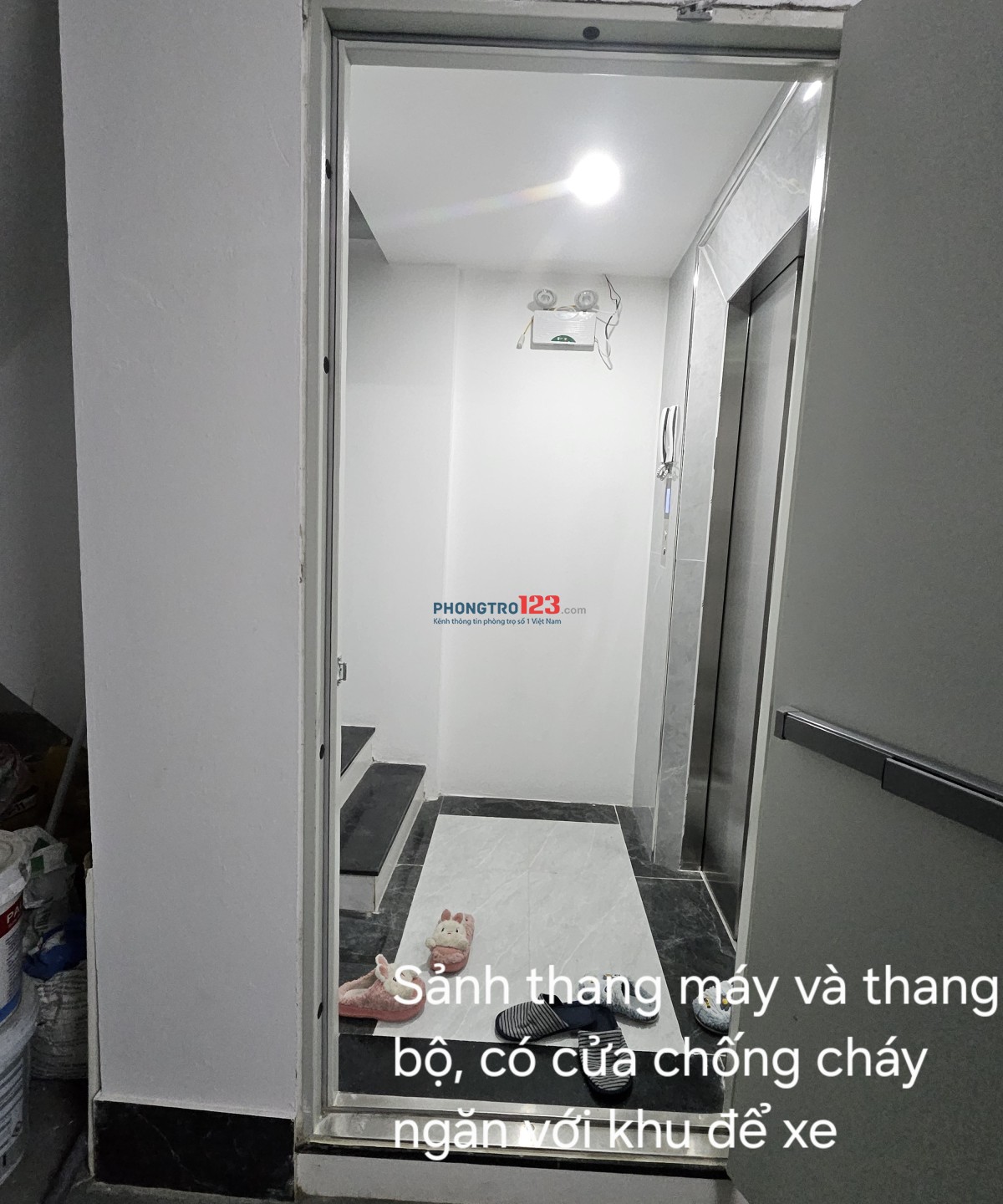 Phòng trọ nhà mới xây, khép kín, thang máy, đủ đồ