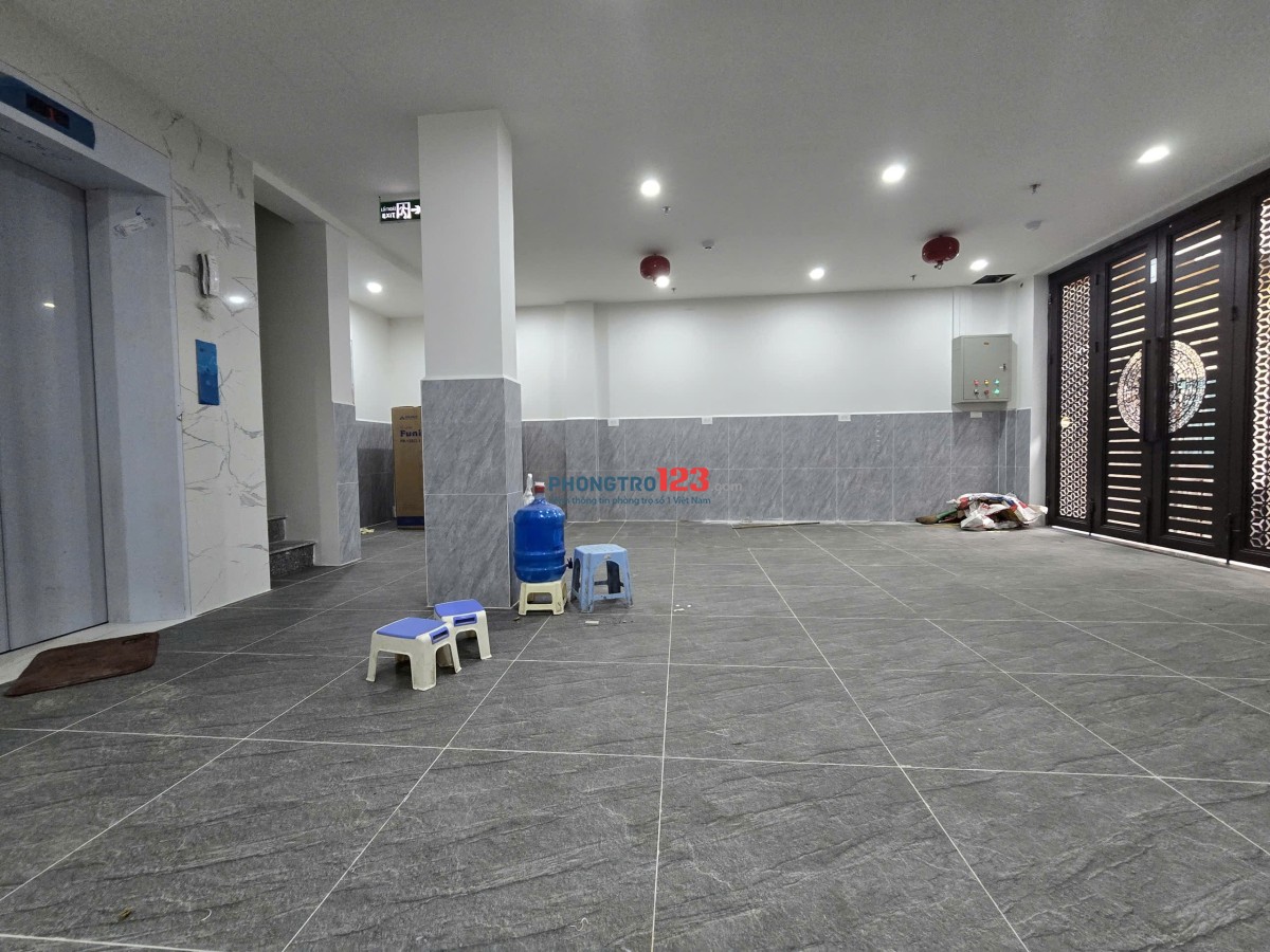 Studio 30M2 tại Lạc Long Quân Tây hồ (Cầu Giấy cũ) - siêu thoáng - chuẩn PCCC