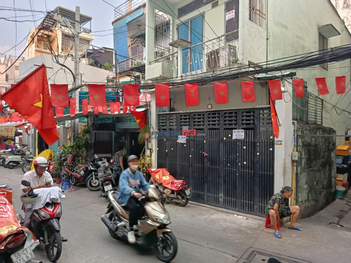 Cho thuê nhà mặt bằng tiện kinh doanh khu sầm uất Quận 3 TPHCM