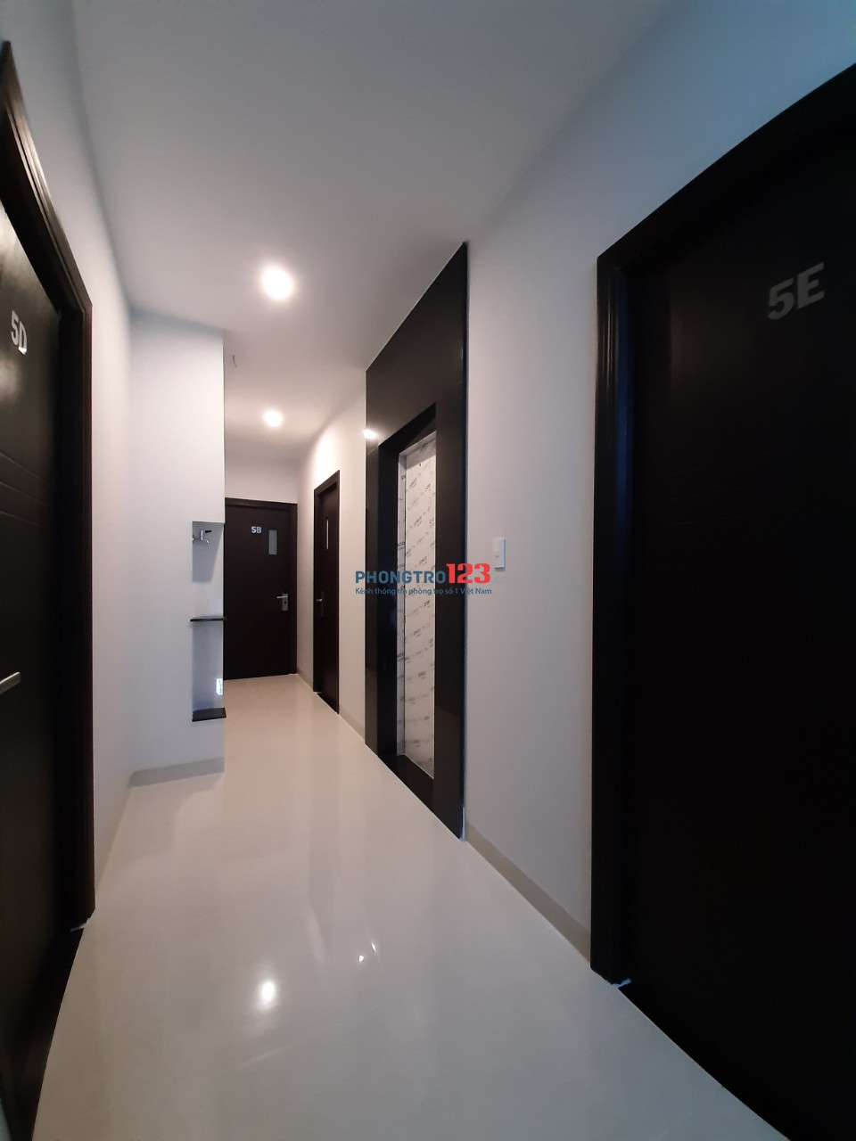 Căn hộ mới , full nội thất, thoáng mát, an ninh, cách Cầu vượt cây Gõ 100m. tặng ngay 2 triệu