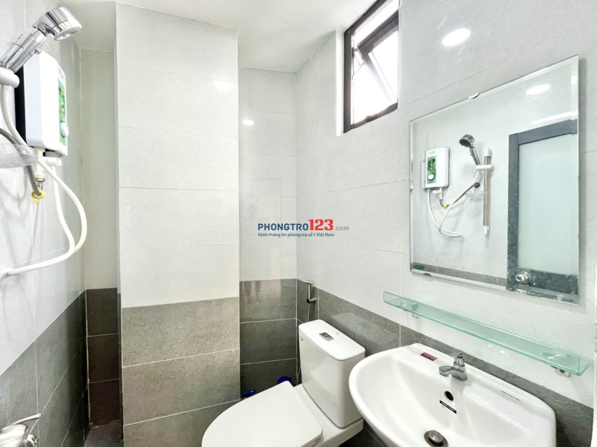 PHÒNG BAN CÔNG 25m2 FULL TIỆN NGHI GẦN NGÃ TƯ 7 HIỀN