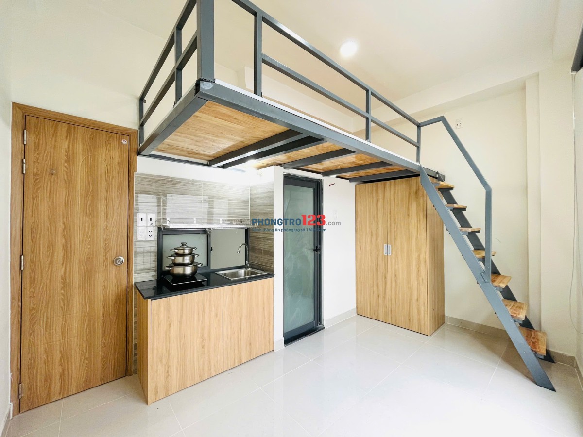 PHÒNG CÓ GÁC SẠCH SẼ GẦN CÔNG VIÊN GIA ĐỊNH - SÂN BAY