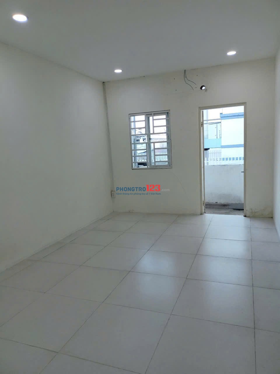 Nhà Cấp 4- Võ Duy Ninh: Rộng 60m2( 4x15) 2p ngủ, giá 10tr/th