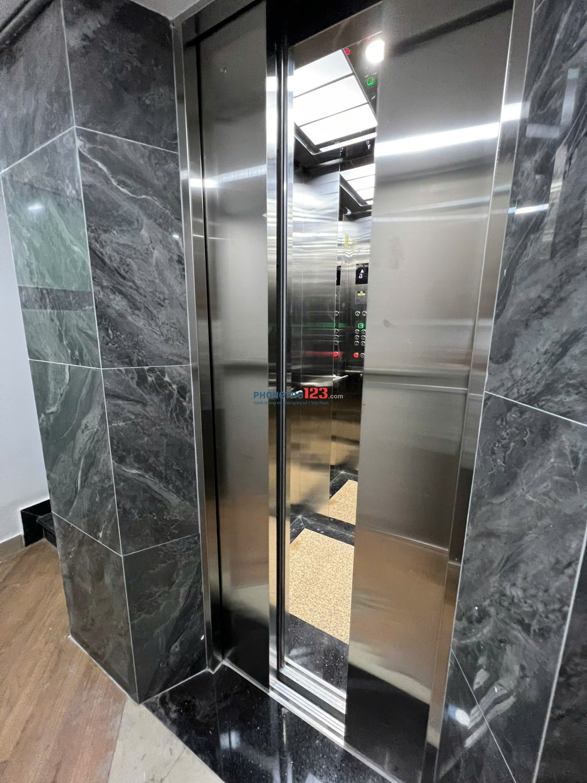 FULL ĐỒ - VÀO Ở NGAY - CÓ THANG MÁY - GIÁ RẺ BẤT NGỜ!!!