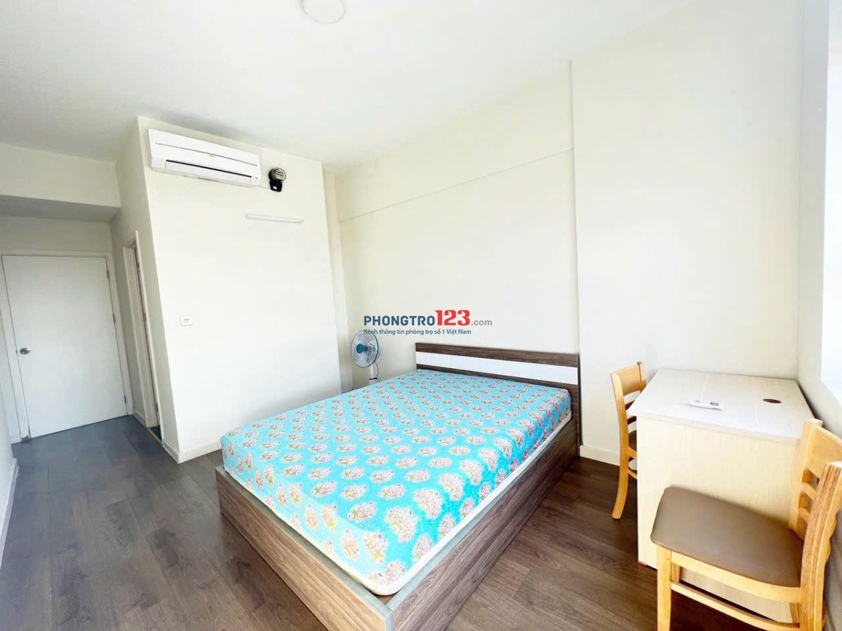 Phòng cao cấp đầy đủ nội thất trong chung cư an ninh 24/24 ở Q7 gần cầu Ánh Sao và hồ Bán Nguyệt