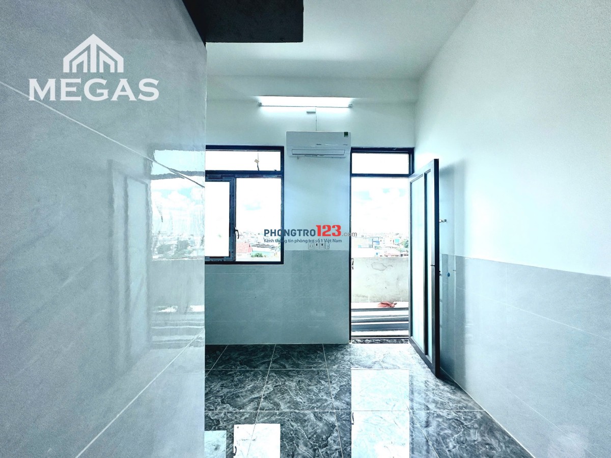 PHÒNG CÓ GÁC, BAN CÔNG, MỚI XÂY, SẴN NỘI THẤT NGAY CVPM QUANG TRUNG