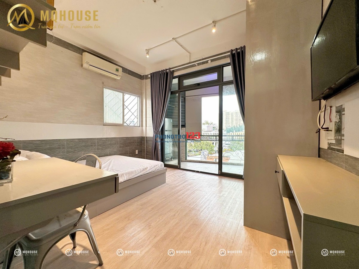 ️ CHDV STUDIO BAN CÔNG TÁCH BẾP FULL NT - CẠNH ĐẦM SENN , GẦN VĂN HIẾN .