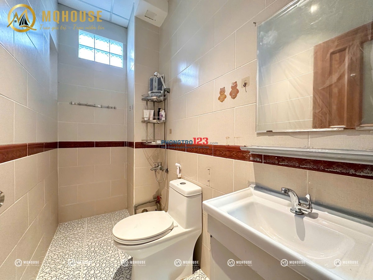 ️ CHDV STUDIO BAN CÔNG TÁCH BẾP FULL NT - CẠNH ĐẦM SENN , GẦN VĂN HIẾN .