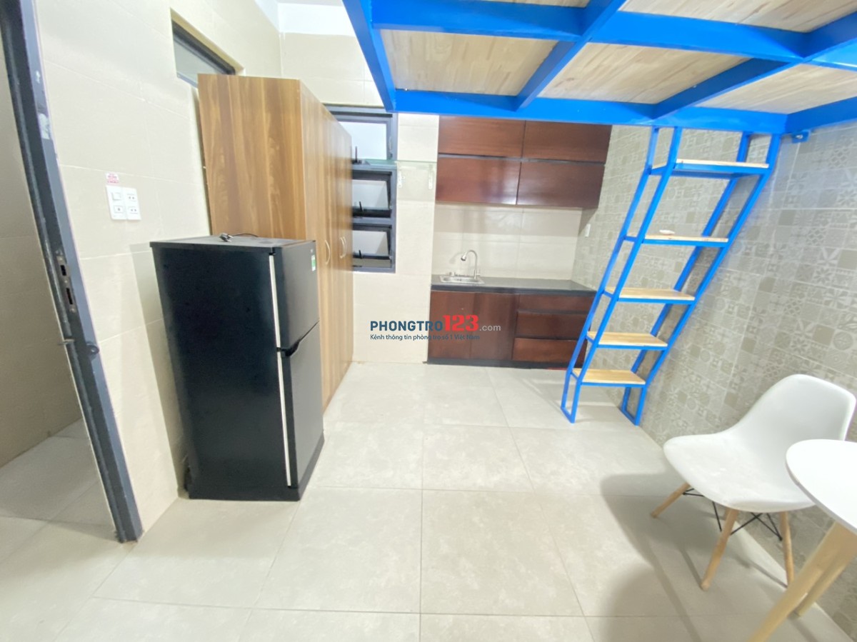 - Cho thuê phòng gác lửng full nội thất – 49 Tân Hương (Tân Phú)