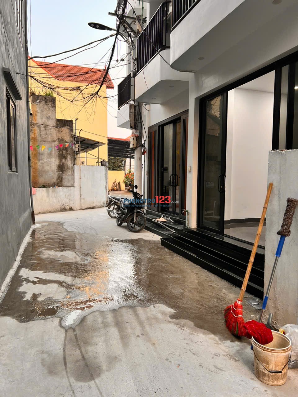 Cho thuê nhà riêng mặt tiền Phố Đồng Nhân An Khánh Hà Nội