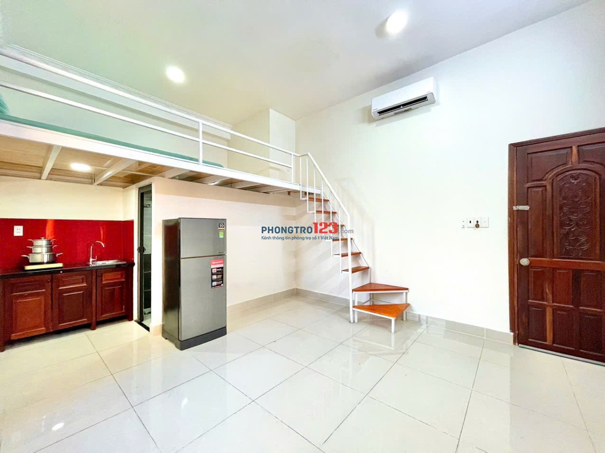 CH GÁC LỬNG 30m2 FULL TIỆN NGHI BÙI ĐÌNH TÚY NGAY NGÃ TƯ HÀNG XANH GẦN ĐH GTVT, HUTECH