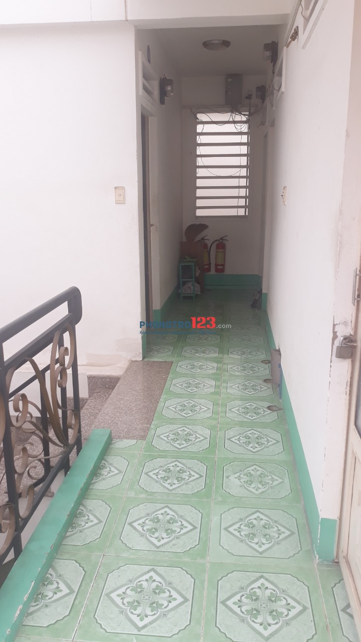 Phòng trọ giá rẻ 20m2 gần KCX Tân Thuận, sạch đẹp, an ninh