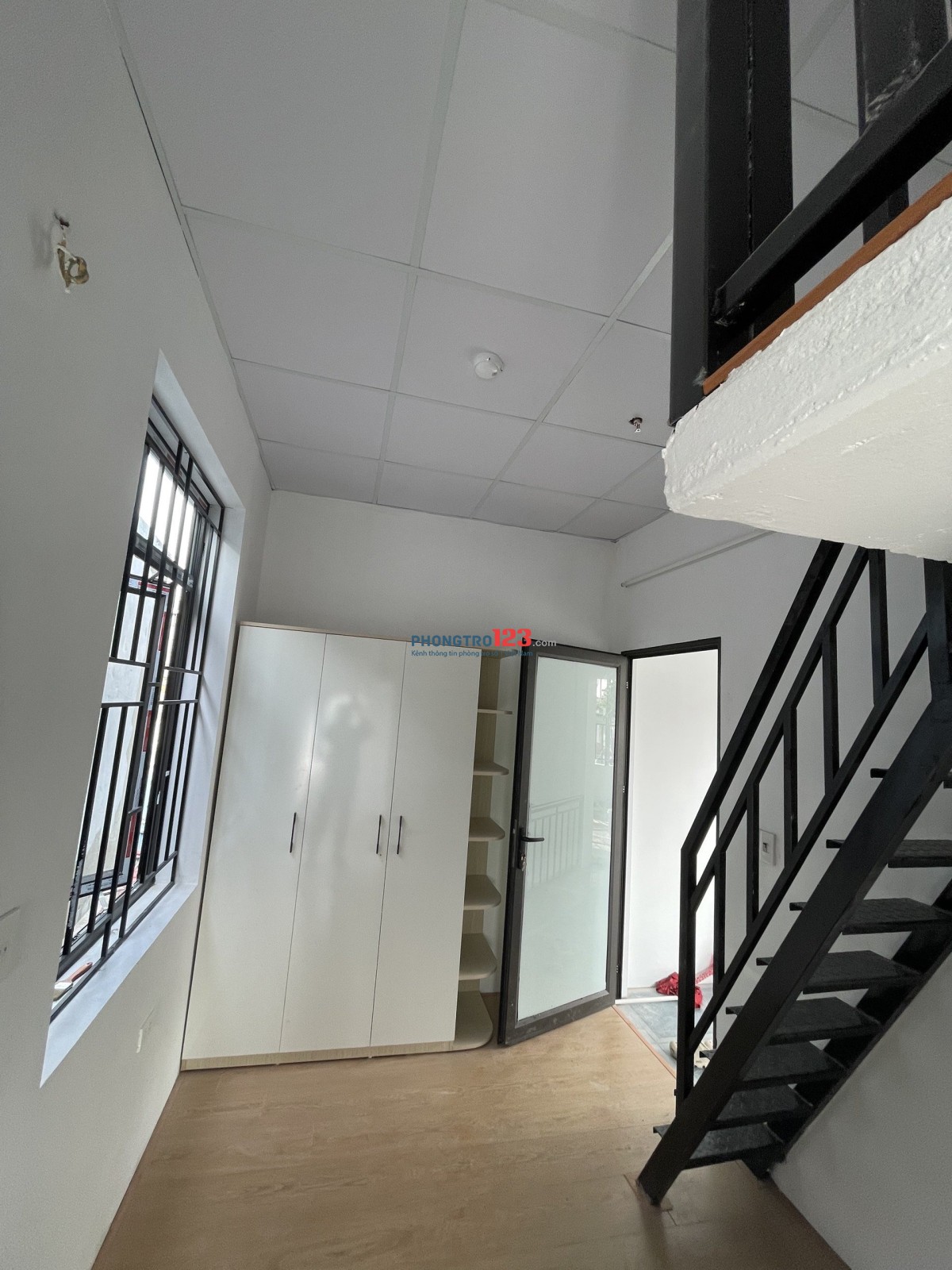 Cho thuê phòng tại Bằng Liệt gần HH 2 cửa sổ thoáng full đồ giá 3 triệu