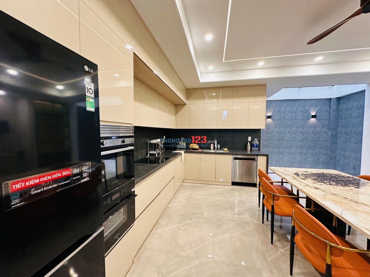 Cho thuê Nhà Nguyên Căn Y Hình HXH Lê Quang Định, P5, 6,2x22m, 125m2. 410m2 sàn- chỉ 55tr/th