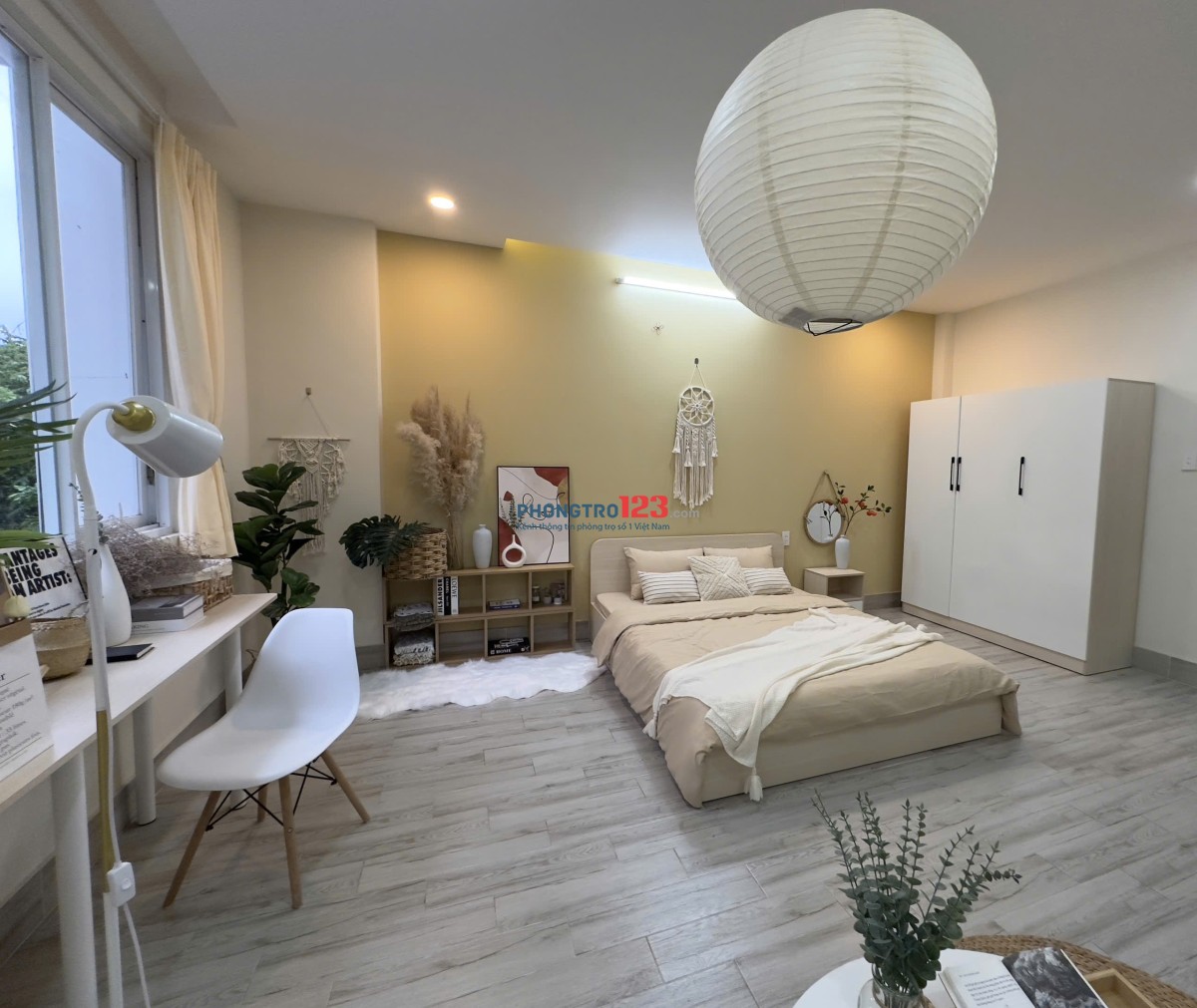 Cho thuê căn hộ ban công studio full nội thất quận 7