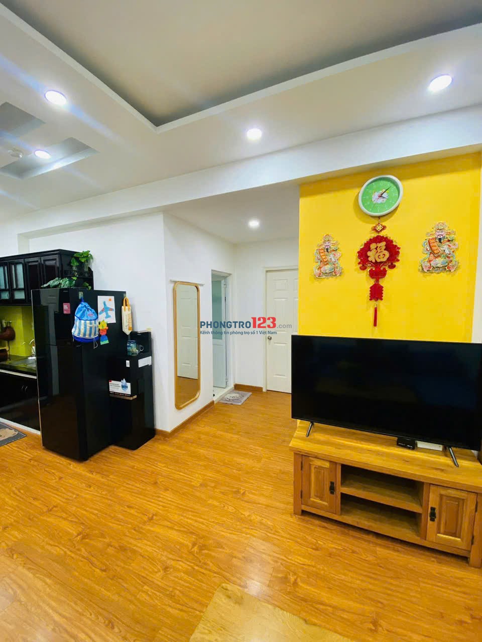 Chung cư Hoà Hảo, P5, Quận 10: 9triệu, 2p ngủ, full nội thất, 72m2