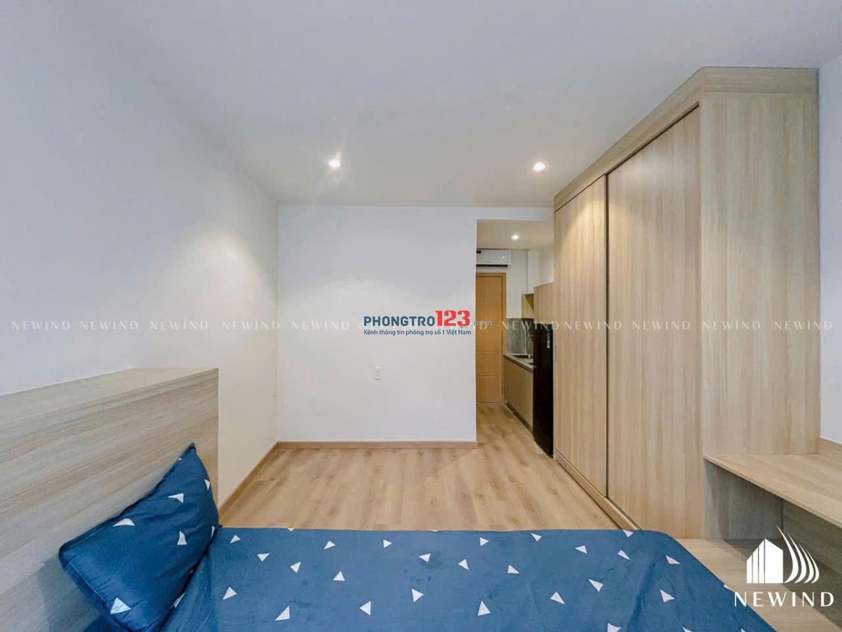 Cho thuê căn hộ ban công full nội thất q7 gần lotte mart,ufm,tdtu,...