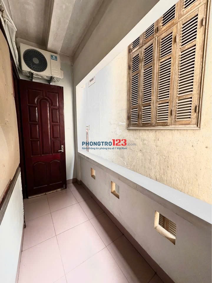 Phòng 2tr7 có ban công – gần Nguyễn Xiển – ở luôn