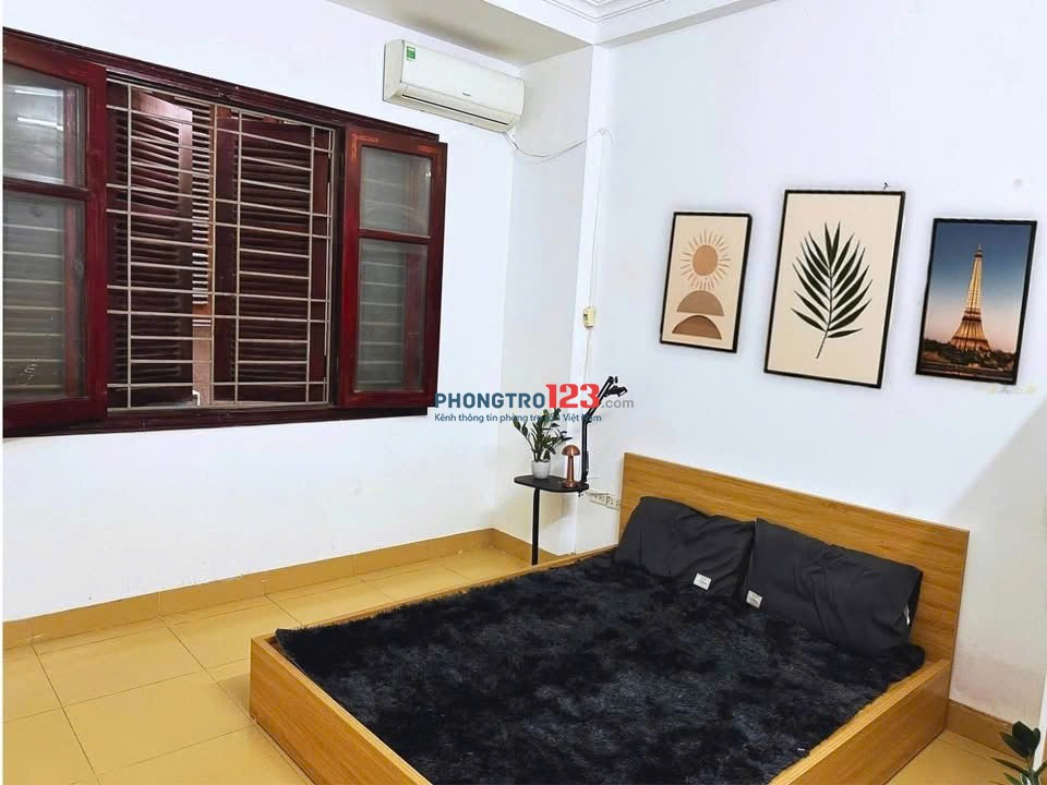 Phòng 2tr7 có ban công – gần Nguyễn Xiển – ở luôn