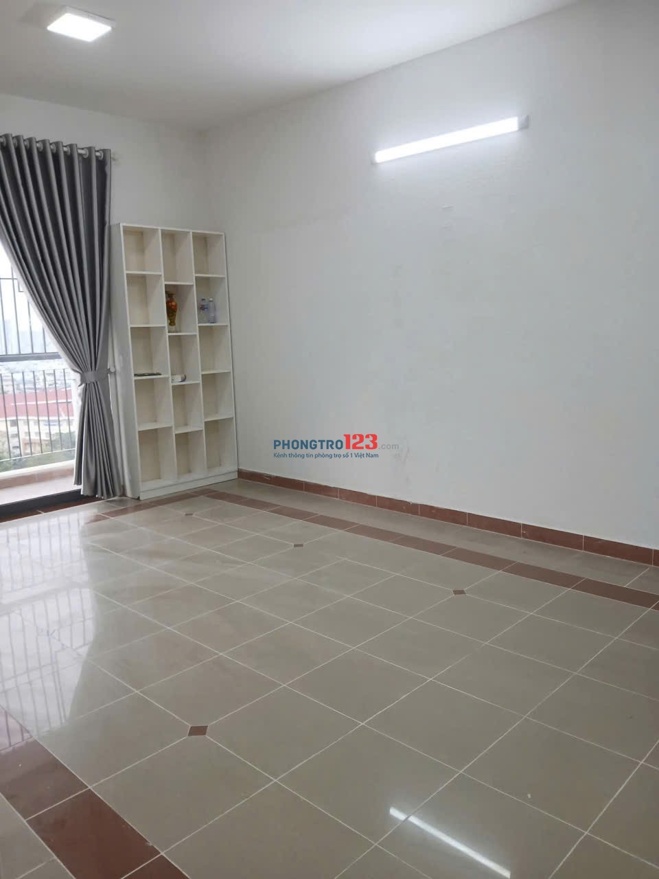 Căn 3p ngủ, Screc tower - Trường Sa giá 15,5tr/tháng